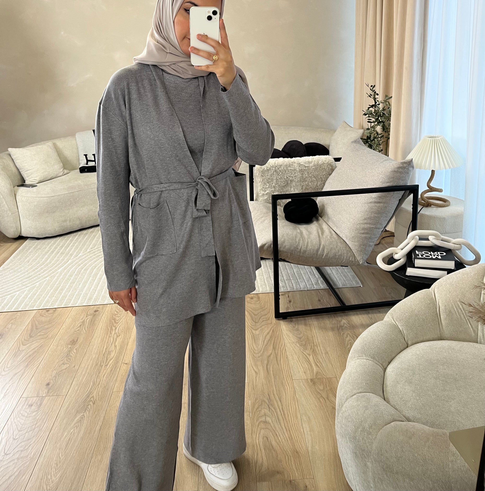 Darya Co Ord - Grey Short Cardigan