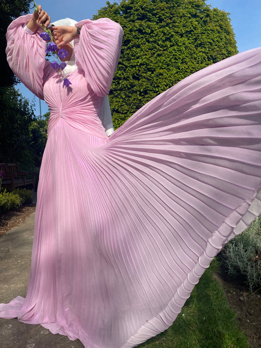 Anara Dress in pink