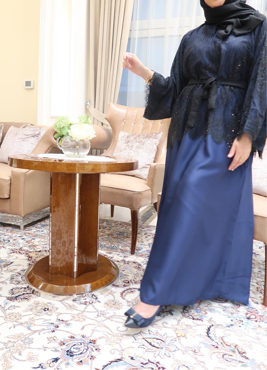 Shaki Abaya