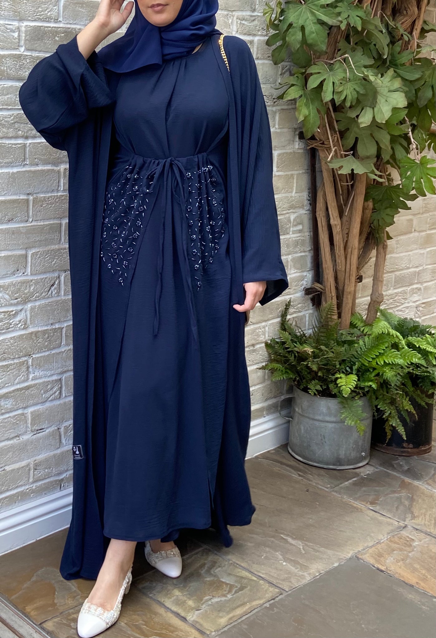 Anisa Abaya