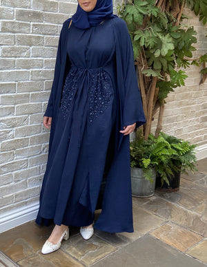 Anisa Abaya